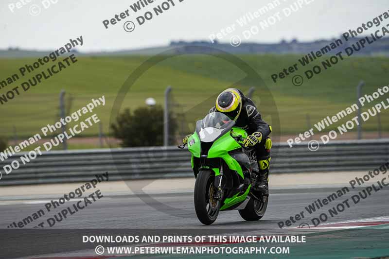 cadwell no limits trackday;cadwell park;cadwell park photographs;cadwell trackday photographs;enduro digital images;event digital images;eventdigitalimages;navarra;no limits trackdays;peter wileman photography;racing digital images;trackday digital images;trackday photos